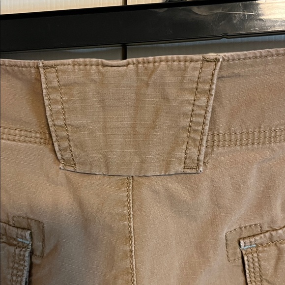 Eddie Bauer, women’s shorts, size 14, tan - Picture 7 of 9